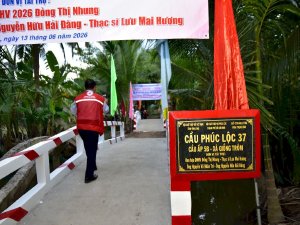Hoa hậu Võ Thu Sương tham dự lễ khánh thành cầu Phúc Lộc 37, lan tỏa yêu thương đến cộng đồng