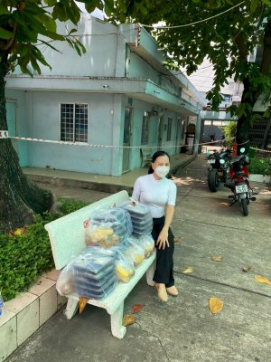 Trao gửi yêu thương từ Hoa hậu Doanh nhân Võ Thu Sương tới người khó khăn 