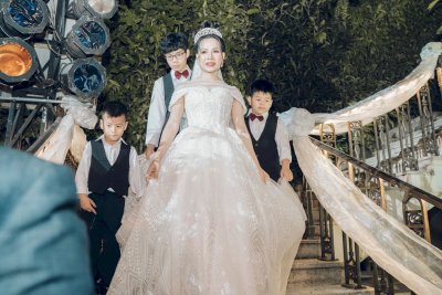 Báo chí nói về đám cưới thời Covid Võ Thu Sương CEO Miss Happy Land - Làng Hoa hậu Đức Trọng