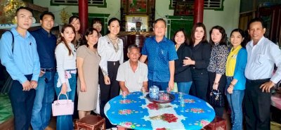 Hội chữ thập đỏ Phúc Lộc Trao Tặng 40 triệu đồng xây Mái Ấm Tình Thương cho chú Út Sáng ở Xã Vĩnh Thạnh, Huyện Tân Hưng, Tỉnh Long An