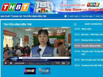 Hoa hậu Võ Thu Sương trả lời phỏng vấn truyền hình Bến Tre chương trình thiện nguyện xã Hưng Nhường