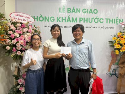 Hoa hậu Võ Thu Sương ủng hộ phòng khám từ thiện đông và tây y Phước Thiện