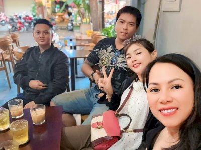 Hoa hậu Võ Thu Sương cùng ekip triển khai bếp 5 sao – Nhà hàng Cơm Niêu Chay 7 Sắc Cầu Vồng