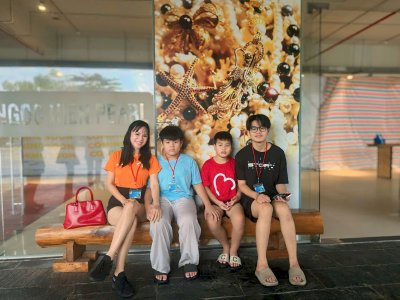 Hoa hậu Võ Thu Sương tham quan Ngọc trai Ngọc Hiền – tinh hoa từ biển cả