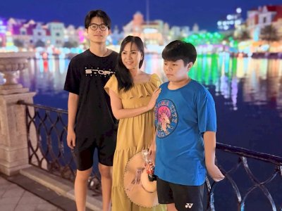 Hoa hậu Võ Thu Sương tham quan thành phố không ngủ & VinHolidays Fiesta Phú Quốc