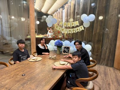 Tiệc mừng sinh nhật 17 tuổi của con trai lớn Hoa hậu Võ Thu Sương