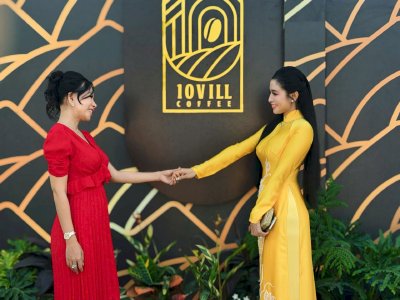 Hoa hậu Võ Thu Sương dự khai trương trung tâm cà phê 10 Villa hoành tráng tại Bù Đốp