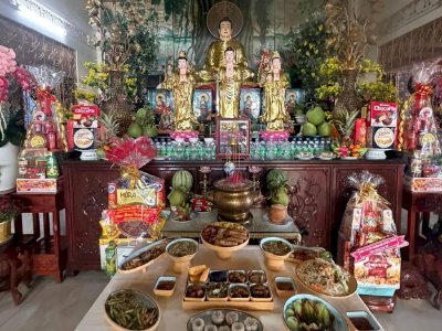 Mâm cơm cúng Phật thanh tịnh - tinh hoa ẩm thực chay từ Suong’s Food