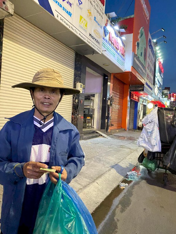 Hoa hậu Lan Tỏa Yêu Thương Võ Thu Sương: Lòng nhân ái cho đi trong đại dịch COVID 19 