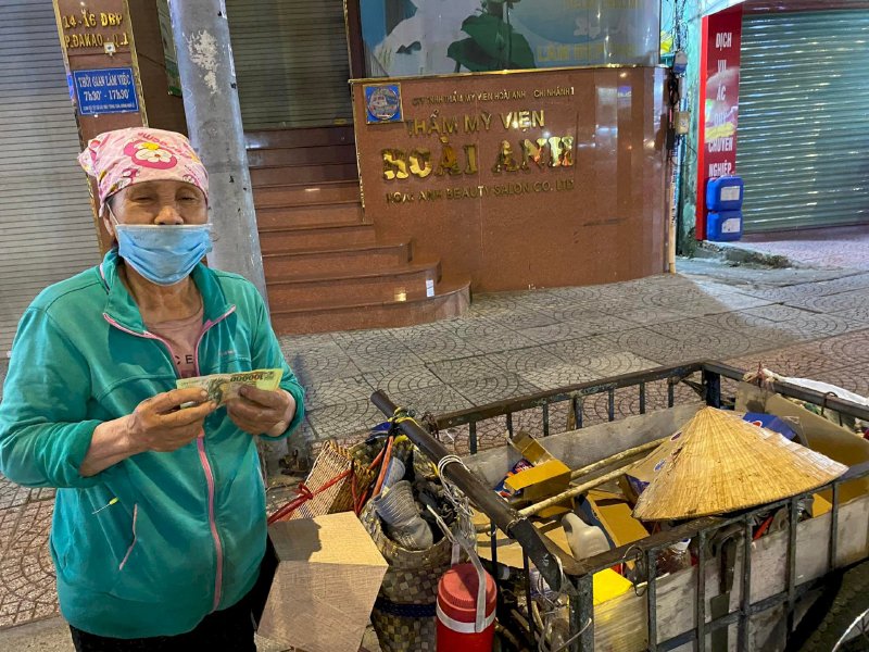 Hoa hậu Lan Tỏa Yêu Thương Võ Thu Sương: Lòng nhân ái cho đi trong đại dịch COVID 19 