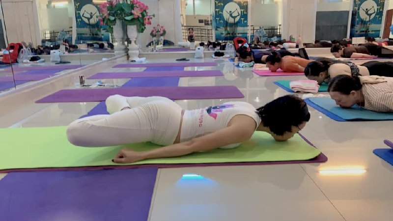 Yoga mỗi ngày với hoa hậu Võ Thu Sương bổ sung năng lượng, sức mạnh vẻ đẹp cho cơ thể, cho trí não và tâm hồn