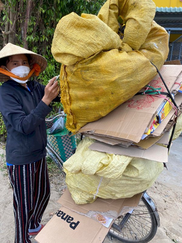 Trao gửi yêu thương từ Hoa hậu Doanh nhân Võ Thu Sương tới người khó khăn 