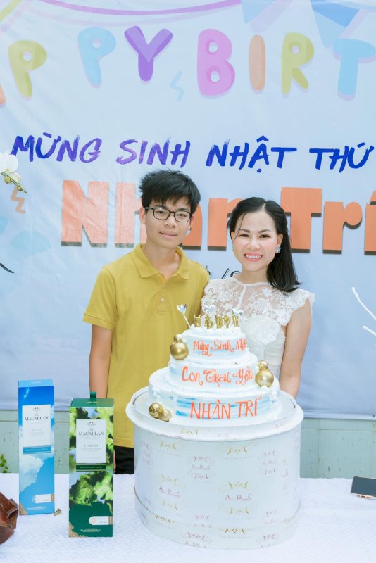 Hoa hậu Võ Thu Sương hạnh phúc ngập tràn, thu này Sương có nhà Sài Gòn