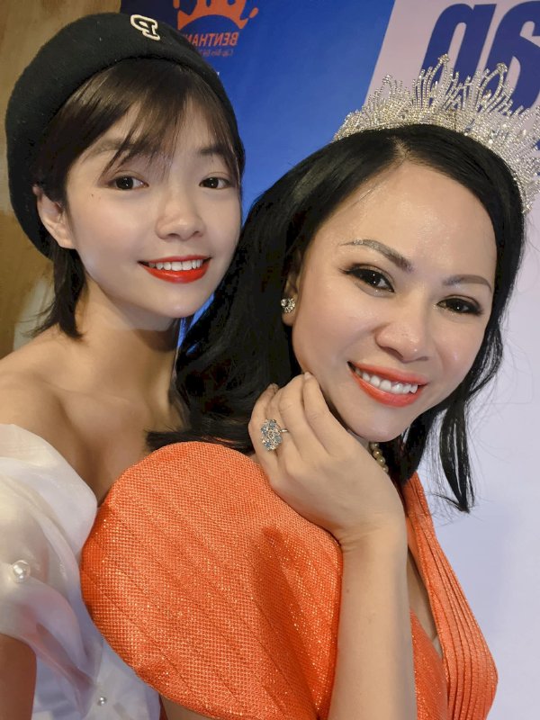 Đại sứ Miss World Business Võ Thu Sương được yêu mến nhờ tài năng đức độ