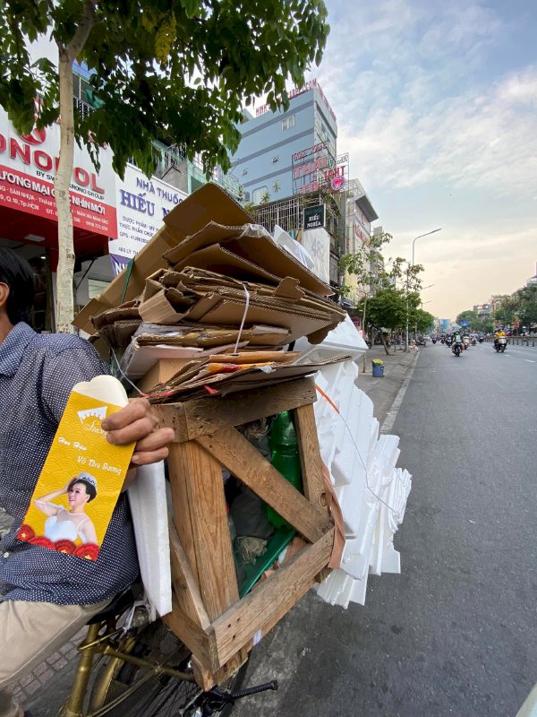 Hơn 1000 hoàn cảnh người lao động khó khăn nhận phong bì Lan Tỏa Yêu Thương từ Võ Thu Sương Đại sứ Hoa Hậu Thế Giới Doanh Nhân