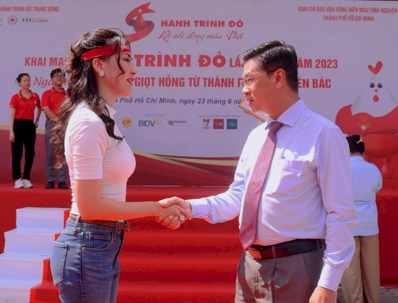 Tân Hoa hậu My Nguyễn, Đại sứ Hành Trình Đỏ Võ Thu Sương 2023 tham gia kêu gọi hiến máu cứu người