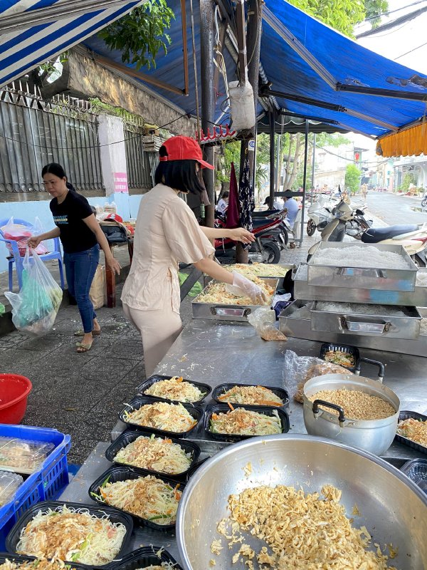 Hoa Hậu Võ Thu Sương dành ngày sinh nhật ý nghĩa cho hoạt động từ thiện 