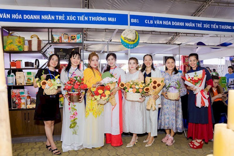 Hoa Len Handmade Hoa Đô Sài Gòn, quà tặng độc đáo biểu tượng của sự tinh tế và sự trân trọng