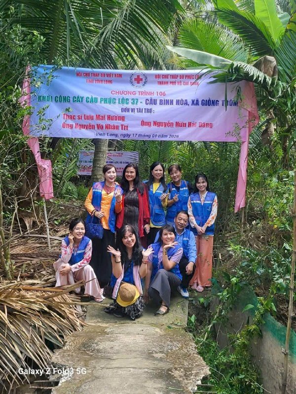 Hoa hậu Võ Thu Sương lan tỏa thông điệp xây cầu - kết nối yêu thương, tạo phước đức và tương lai bền vững cho cộng đồng - Ảnh: 4