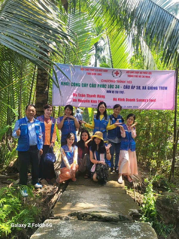 Hoa hậu Võ Thu Sương lan tỏa thông điệp xây cầu - kết nối yêu thương, tạo phước đức và tương lai bền vững cho cộng đồng - Ảnh: 9